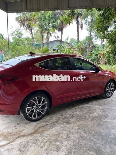 Hyundai Elantra 2020 2.0 AT - 50000 km