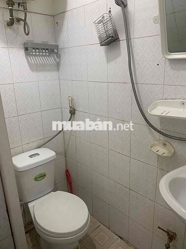 Cho thuê nhà cấp 4 ngõ phố Hào Nam