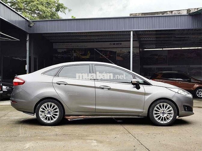 Ford Fiesta 2015 Titanium 1.5 AT - 55000 km