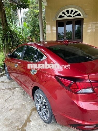 Hyundai Elantra 2020 2.0 AT - 50000 km