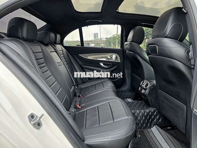 Mercedes E300 AMG Siêu Lướt 40000 KM