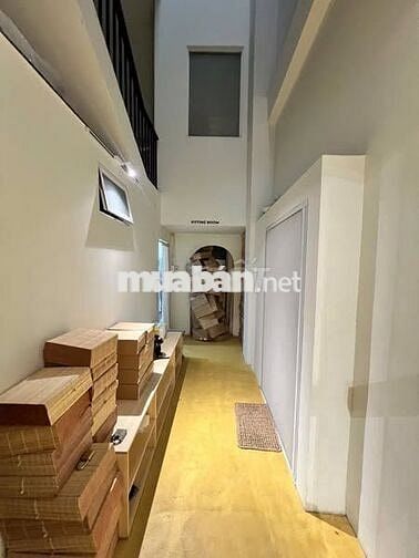 🏡Nhà đẹp Trần Đình Xu Quận 1 – Nhà rộng, vị trí cực kỳ tiềm năng