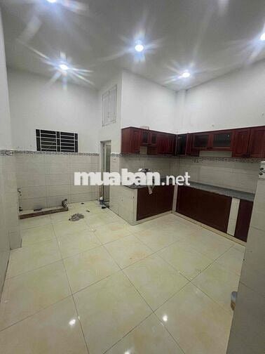 CHO THUÊ NHÀ HXH NHÀ MỚI SƠN 4X16M 1 LẦU 3PN 2WC 11TR