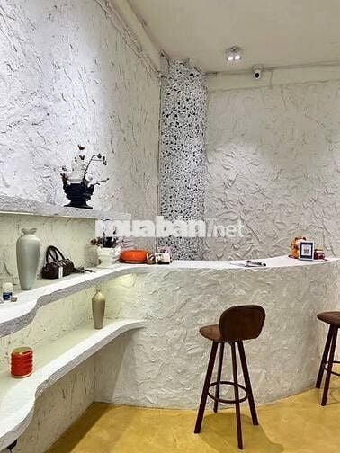 🏡Nhà đẹp Trần Đình Xu Quận 1 – Nhà rộng, vị trí cực kỳ tiềm năng
