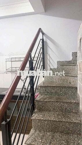 Nhà nguyên căn 4PN Đường Xô Viết Nghệ Tĩnh P17 Quận BT