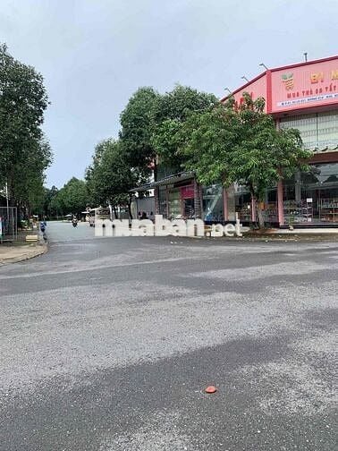 Chính Chủ cần bán 150m2 full thổ cư - Xây dựng tự do - Đối diện Chợ