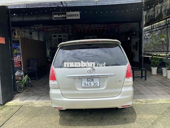 Toyota Innova 2006 G - sạch sẽ rộng rãi 200000 km