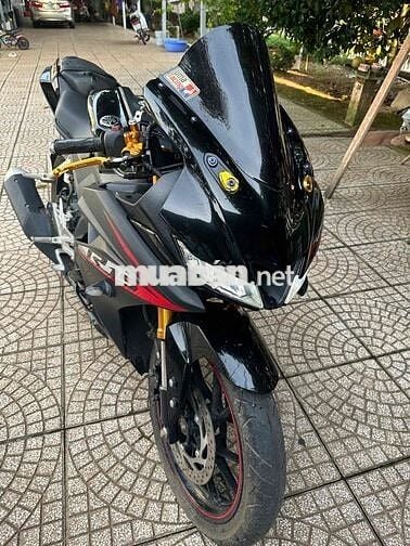 Thanh lý Yamaha R15 đã qua sử dụng đời 2019