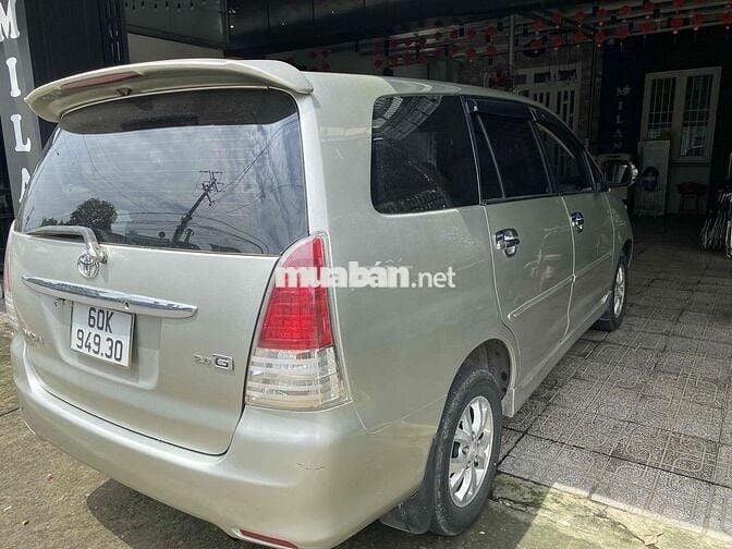 Toyota Innova 2006 G - sạch sẽ rộng rãi 200000 km