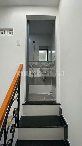 Bán nhà 2 MT số 43 đường Trịnh Đình Trọng, P.5, Q.11, 3x13, 1 lầu