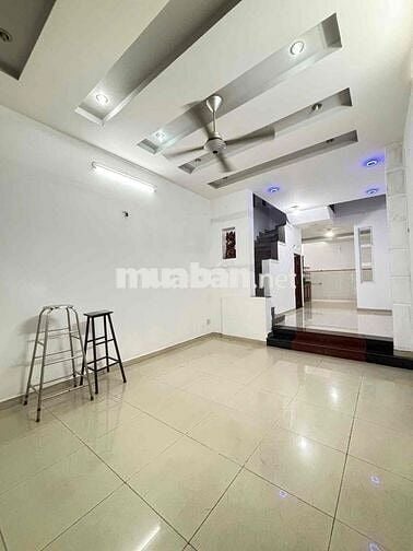 CHO THUÊ NHÀ HẺM THÔNG 8M 4PN DS 21 P8 GÒ VẤP