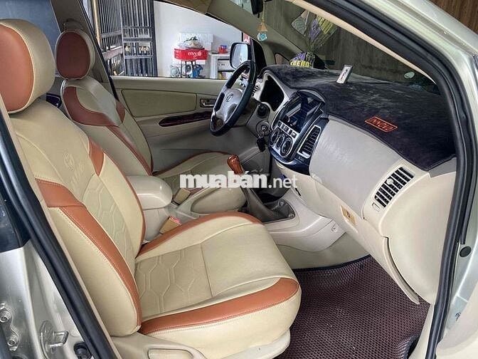 Toyota Innova 2006 G - sạch sẽ rộng rãi 200000 km