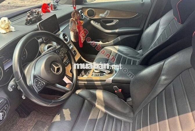 Mercedes Benz GLC 250 4Matic 2016-chỉ 745tr