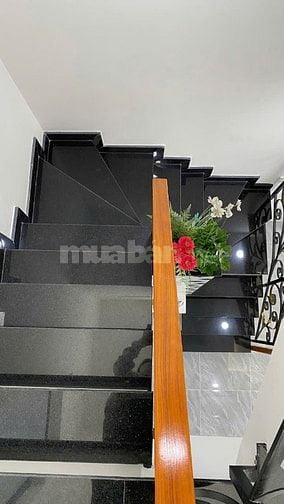 Bán nhà 2 MT số 43 đường Trịnh Đình Trọng, P.5, Q.11, 3x13, 1 lầu