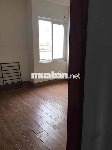 cho thuê phòng 2300k đủ điều hoà nóng lạnh