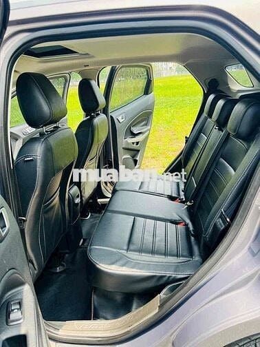 EcoSport 2019 xe gia đình sử dụng từ đầu.