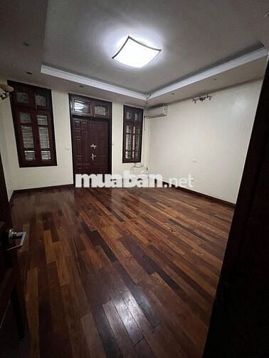 Nhà 5 tầng, 2 mặt trước sau phù hợp kinh doanh, văn phòng tại Hà Đông