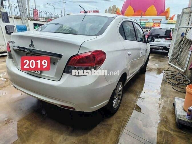 Mitsubishi attrage 2019