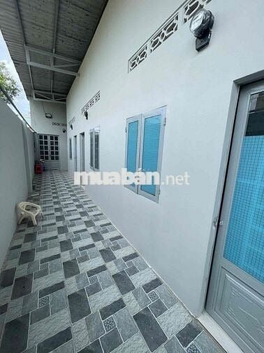 Cho thuê phòng trọ mới xây ở THỚI TỨ