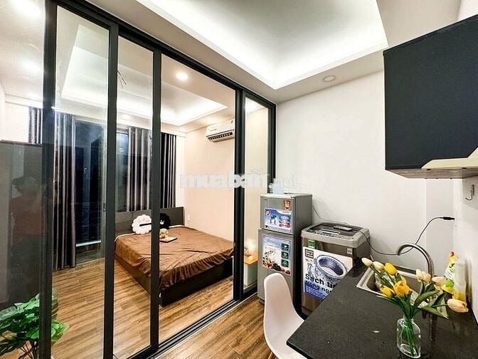 1Pn ban công giặt riêng kế bên Hà Đô Centrosa  - Vạn Hạnh Mall Quận 10