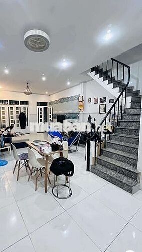 🏩NHÀ ĐẸP DT LỚN - SÂN TRƯỚC NHÀ 20M - HẺM XE HƠI - FULL ĐẤT THỔ CƯ