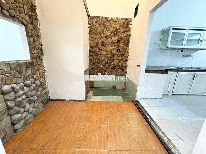 Cho thuê nhà mặt tiền Nguyễn Phước Nguyên ngang 6m vị trí đẹp
