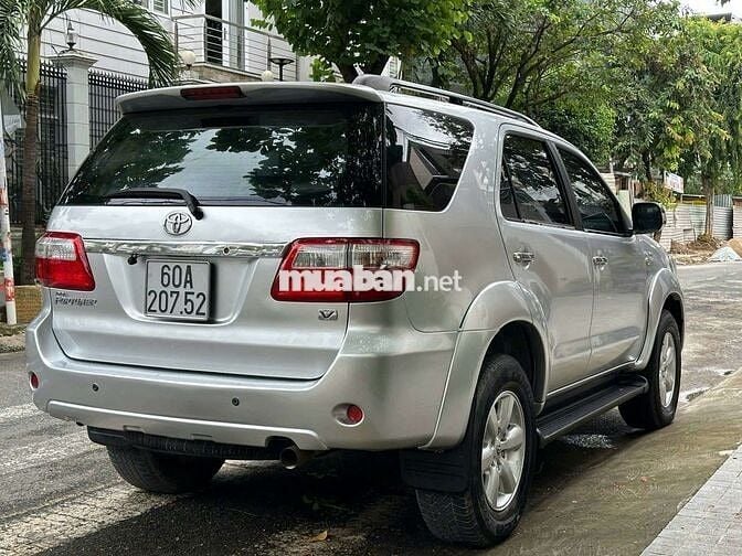 Toyota Fortuner 2009 2.7V - 117000 km