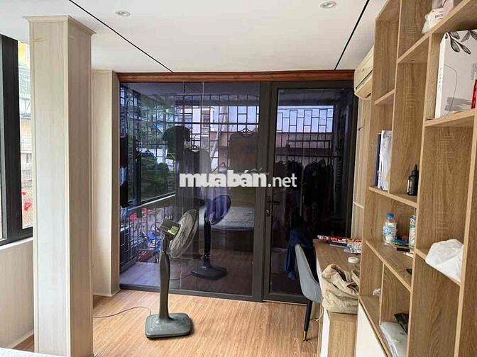 150 m2 sổ đỏ 6,3 tỷ tập thể nhà đẹp tầng 2 Kim Liên - Đống Đa - 4 ngủ