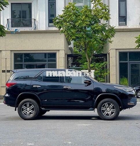 Toyota Fortuner 2.4L 4x2 AT 2024- 27000 km
