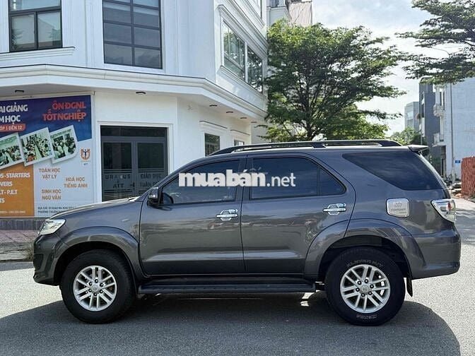 Toyota Fortuner 2014 tự động gd cực đẹp rẻ sẵn đi