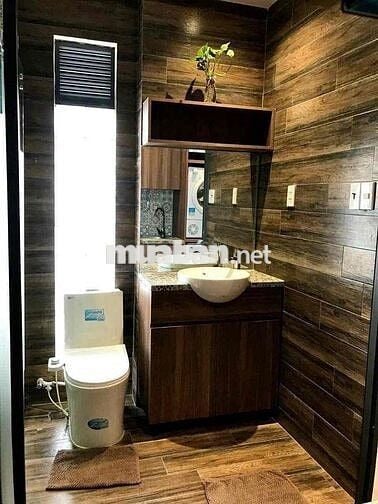 CHO THUÊ CĂN HỘ 1PN 40M2 BAN CÔNG LỚN NGAY CẦU VƯỢT 3/2 VẠN HẠNH MALL