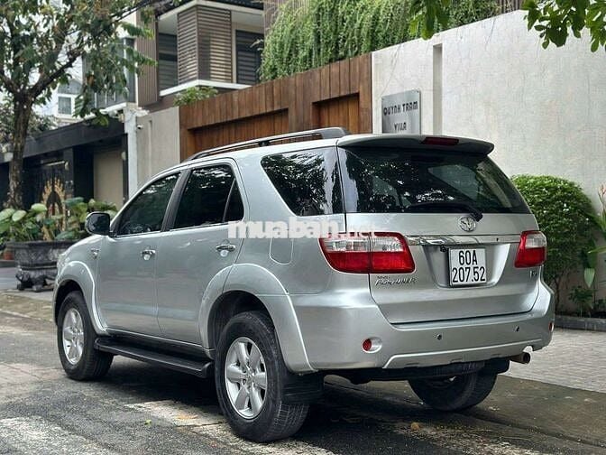 Toyota Fortuner 2009 2.7V - 117000 km