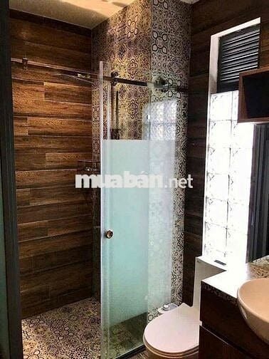 CHO THUÊ CĂN HỘ 1PN 40M2 BAN CÔNG LỚN NGAY CẦU VƯỢT 3/2 VẠN HẠNH MALL