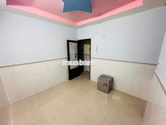 PHÒNG TRỌ GIÁ RẺ - BÌNH TÂN - CÒN 1 PHÒNG