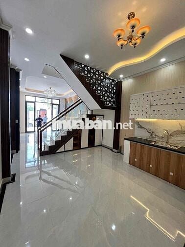 Bán nhà 1t1l giá 1tỷ450 ở gần KCN Cầu Tràm Long An