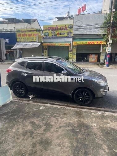 Hyundai Tucson 2010 2.0 AT 2WD - 120000 km
