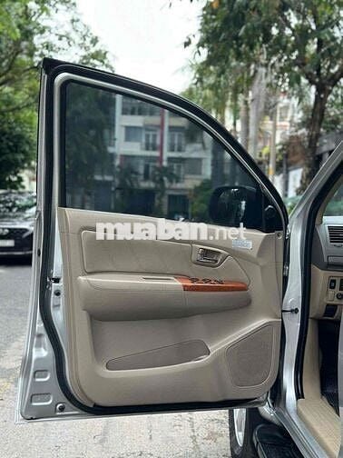 Toyota Fortuner 2009 2.7V - 117000 km