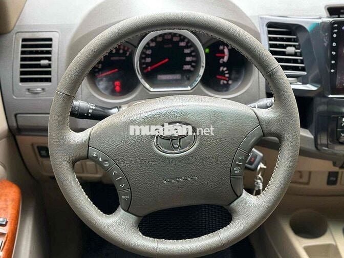 Toyota Fortuner 2009 2.7V - 117000 km