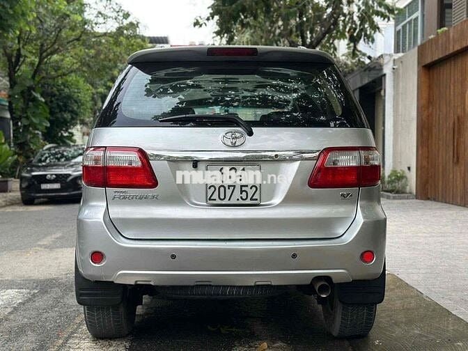 Toyota Fortuner 2009 2.7V - 117000 km