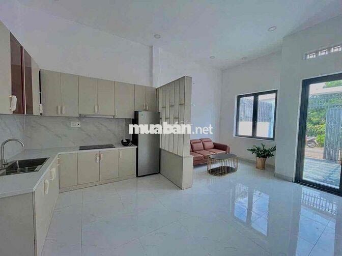 Bán nhà 2PN, full thổ cư, trung tâm phường Bình Lộc, Long Khánh