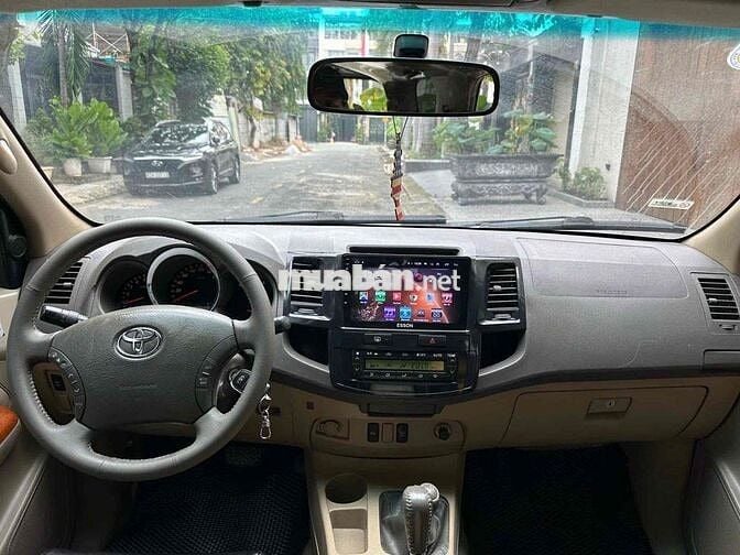 Toyota Fortuner 2009 2.7V - 117000 km