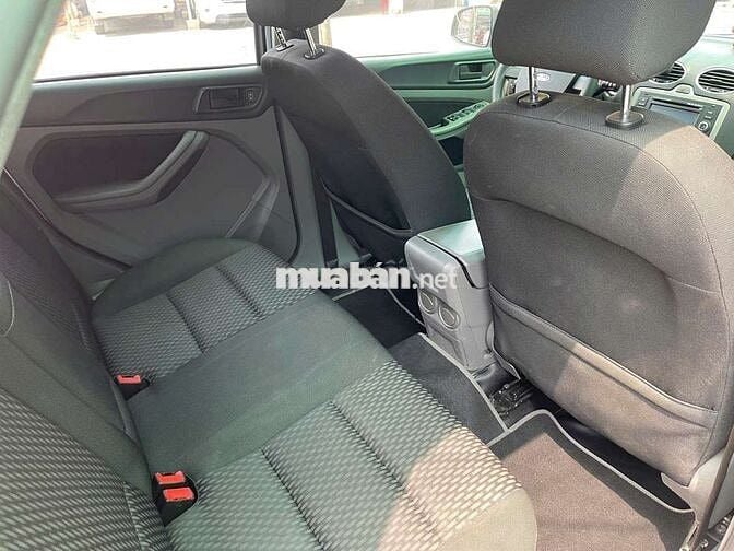 FORD FOCUS HATCHBACK 1.8 AT SX2011 - 35000 km