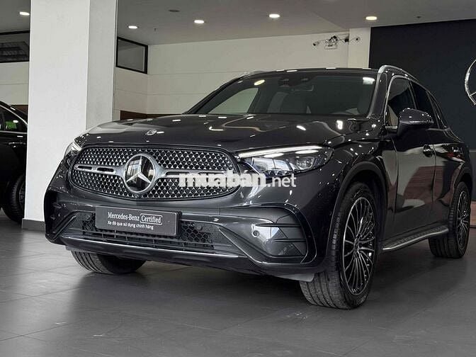 Mercedes Benz GLC 2023 - 800 km xám/ nâu