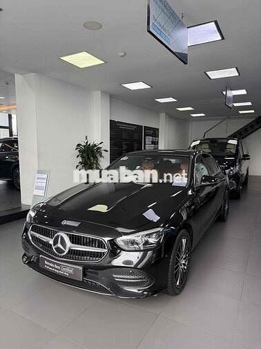 Mercedes Benz C200 plus 2023 - 20 km