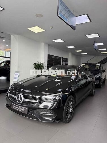 Mercedes Benz C200 plus 2023 - 20 km