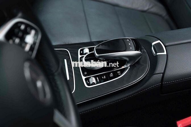 LONG ANH AUTO về Mercedes E200 Sport Limited 2019