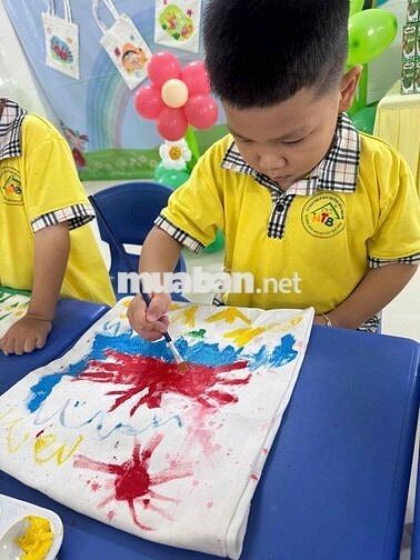 CHO THUÊ CHDV 2PN CỬA SỔ LỚN CAO CẤP- THANG MÁY NGAY BÙI VIỆN QUẬN 1