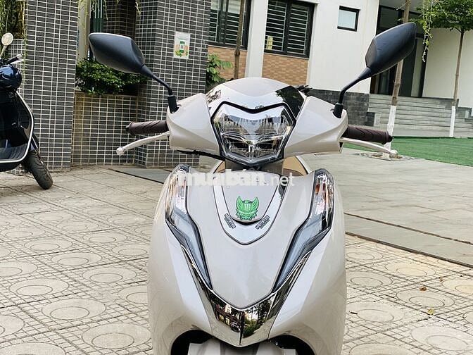 HONDA LEAD 125  ĐÈN LED BẢN ĐẶC BIỆT 2022
