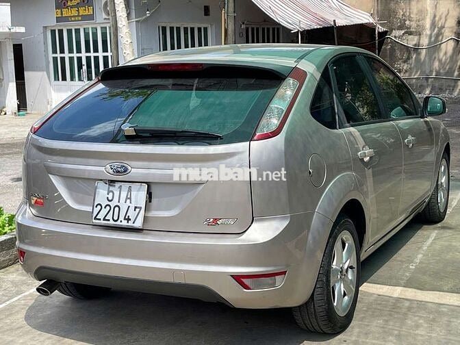 FORD FOCUS HATCHBACK 1.8 AT SX2011 - 35000 km