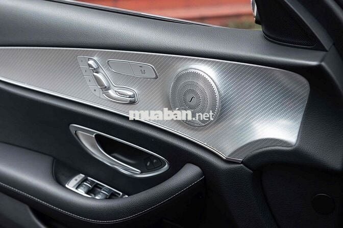Mercedes E200 Sport Model 2020 - Trả trước từ 349t